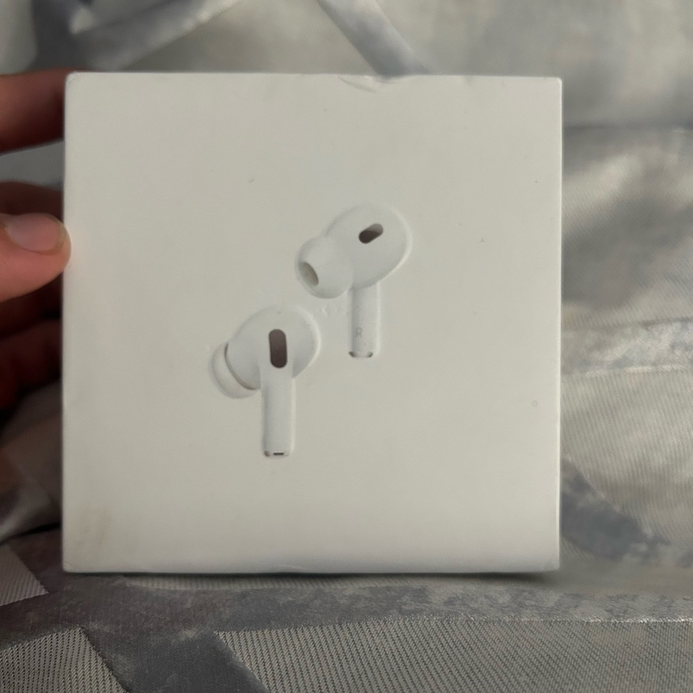 Apple AirPods Pro Wireless Earbuds